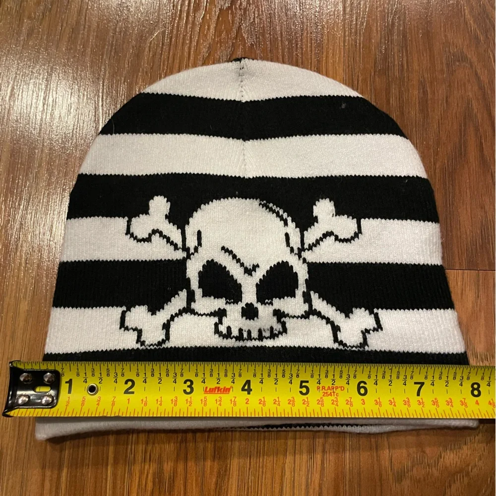 NWOT Striped Skull Beanie - Picture 2 of 3